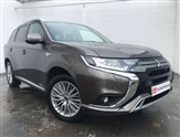 Mitsubishi Outlander Image 1
