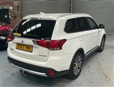 Mitsubishi Outlander Image 6