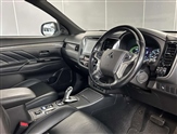 Mitsubishi Outlander Image 3