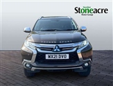 Mitsubishi Shogun Image 2