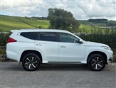 Mitsubishi Shogun Image 3