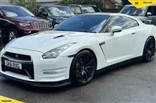 Nissan GT-R