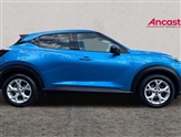 Nissan Juke Image 2