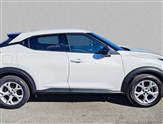 Nissan Juke Image 2