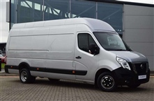Nissan NV400