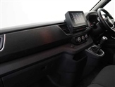 Nissan Primastar Image 2