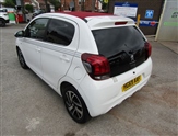 Peugeot 108 Image 6
