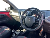 Peugeot 108 Image 5