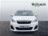 Peugeot 108 Image 2