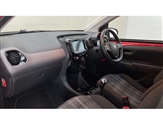 Peugeot 108 Image 2