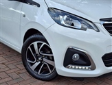 Peugeot 108 Image 2