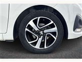 Peugeot 108 Image 6