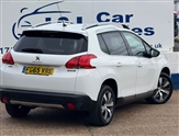 Peugeot 2008 Image 6