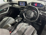 Peugeot 2008 Image 5