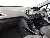Peugeot 2008 Image 2