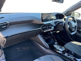 Peugeot 2008 Image 2