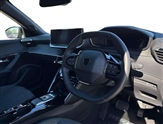 Peugeot 2008 Image 6
