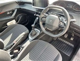 Peugeot 2008 Image 5