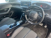 Peugeot 2008 Image 5