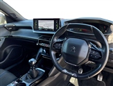 Peugeot 2008 Image 5
