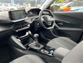 Peugeot 2008 Image 5