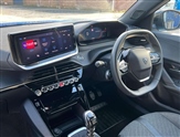 Peugeot 2008 Image 5