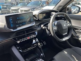 Peugeot 2008 Image 5
