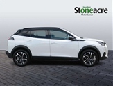 Peugeot 2008 Image 2