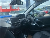 Peugeot 2008 Image 2