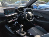 Peugeot 2008 Image 2