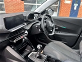 Peugeot 2008 Image 2