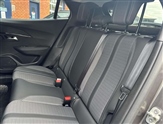 Peugeot 2008 Image 6