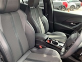 Peugeot 2008 Image 6