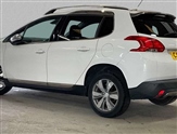 Peugeot 2008 Image 2
