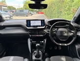 Peugeot 2008 Image 3