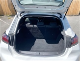 Peugeot 208 Image 3