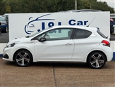 Peugeot 208 Image 4