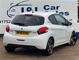 Peugeot 208 Image 5