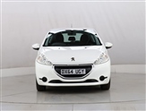 Peugeot 208 Image 3