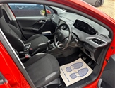 Peugeot 208 Image 5