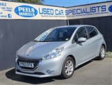 Peugeot 208 Image 3