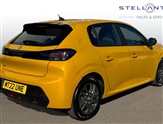 Peugeot 208 Image 3