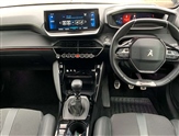 Peugeot 208 Image 4