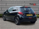 Peugeot 208 Image 2