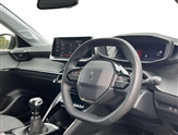 Peugeot 208 Image 5