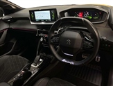 Peugeot 208 Image 5