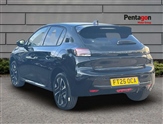 Peugeot 208 Image 2