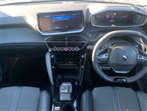 Peugeot 208 Image 4