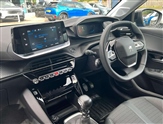 Peugeot 208 Image 5