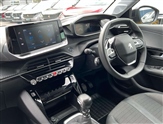 Peugeot 208 Image 5